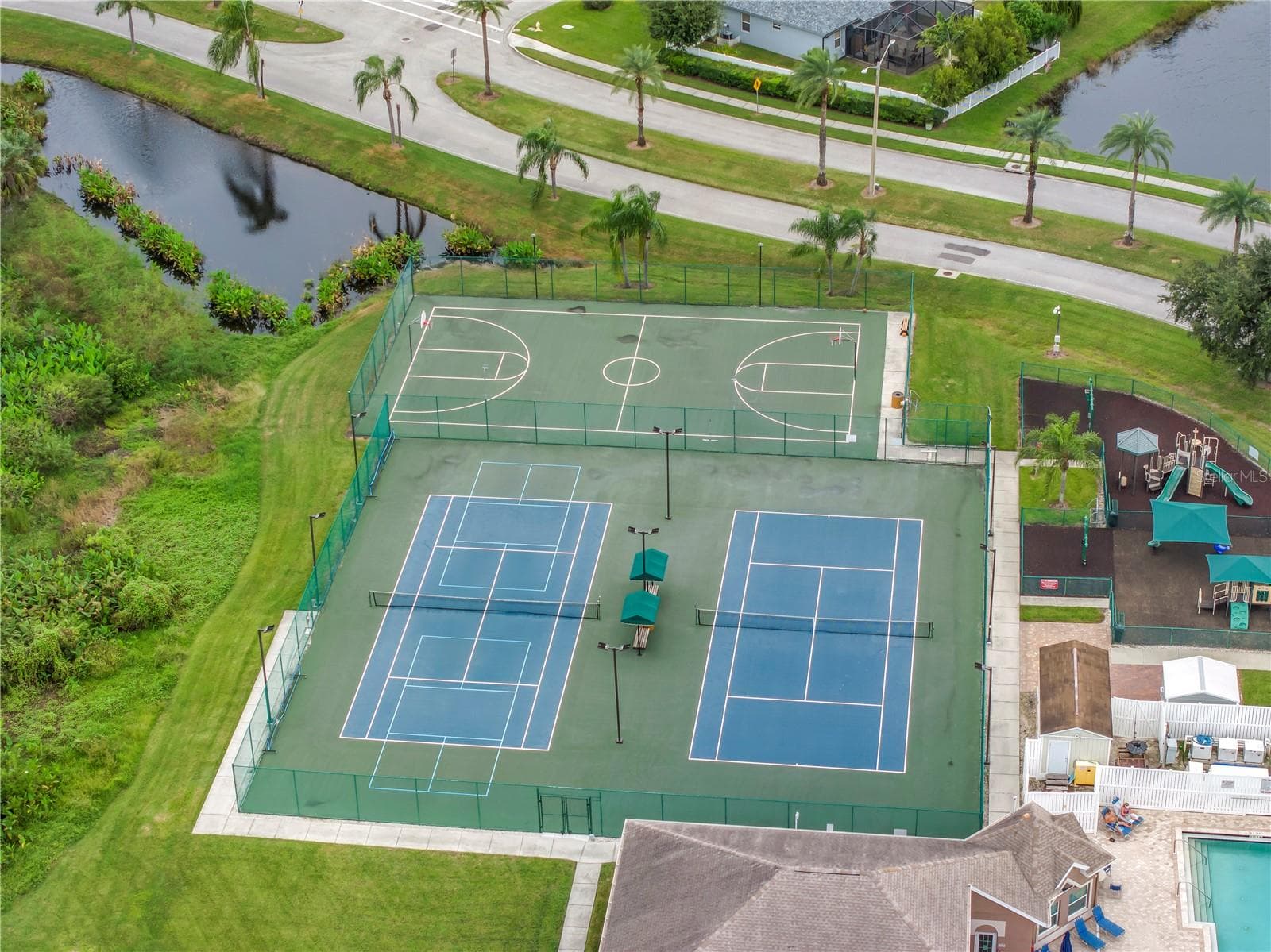 Single Family Residence at 3903 DAY BRIDGE PL, ELLENTON, photo 54 of 63