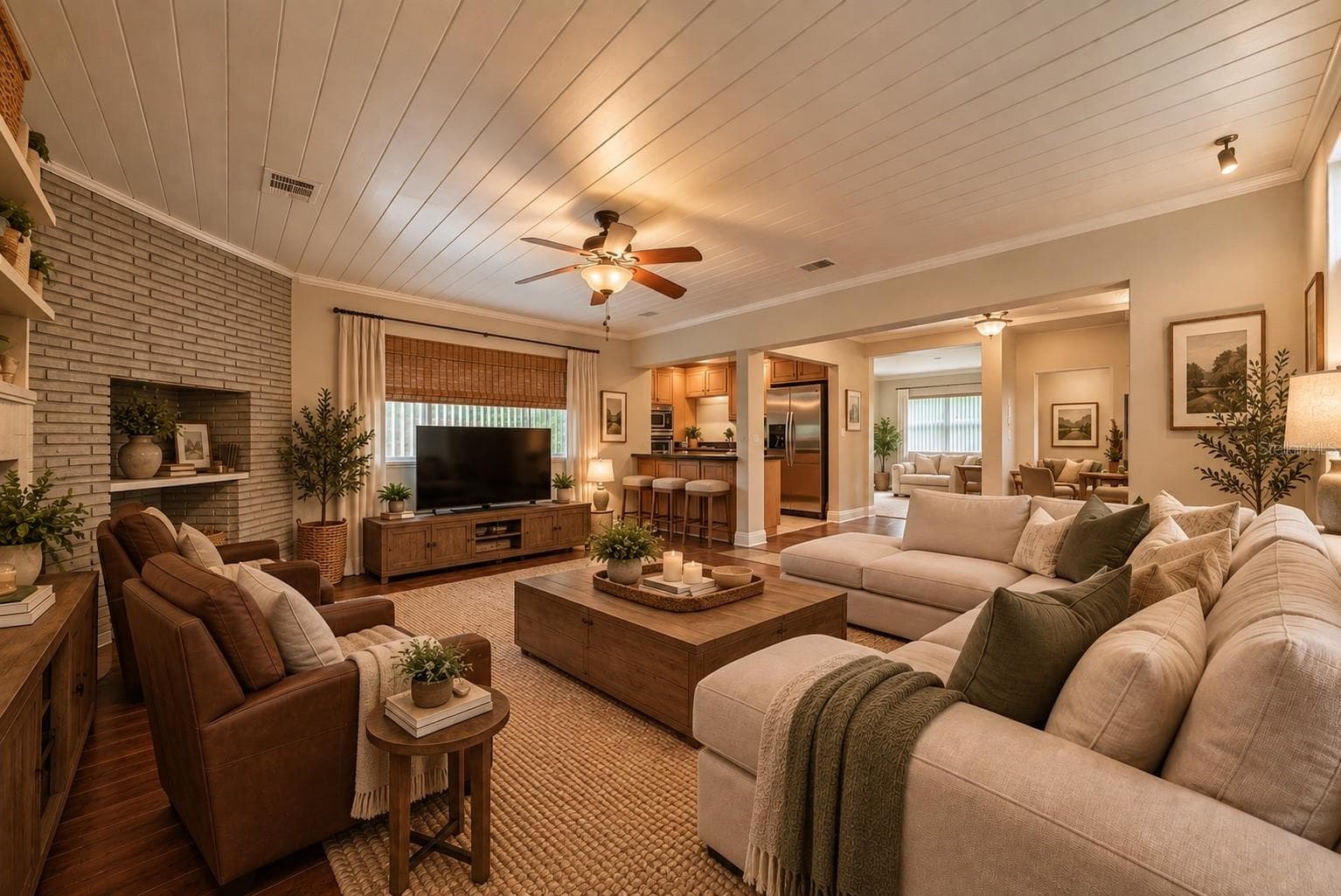 Single Family Residence at 112 BELL PL, WINTER PARK, photo 19 of 31