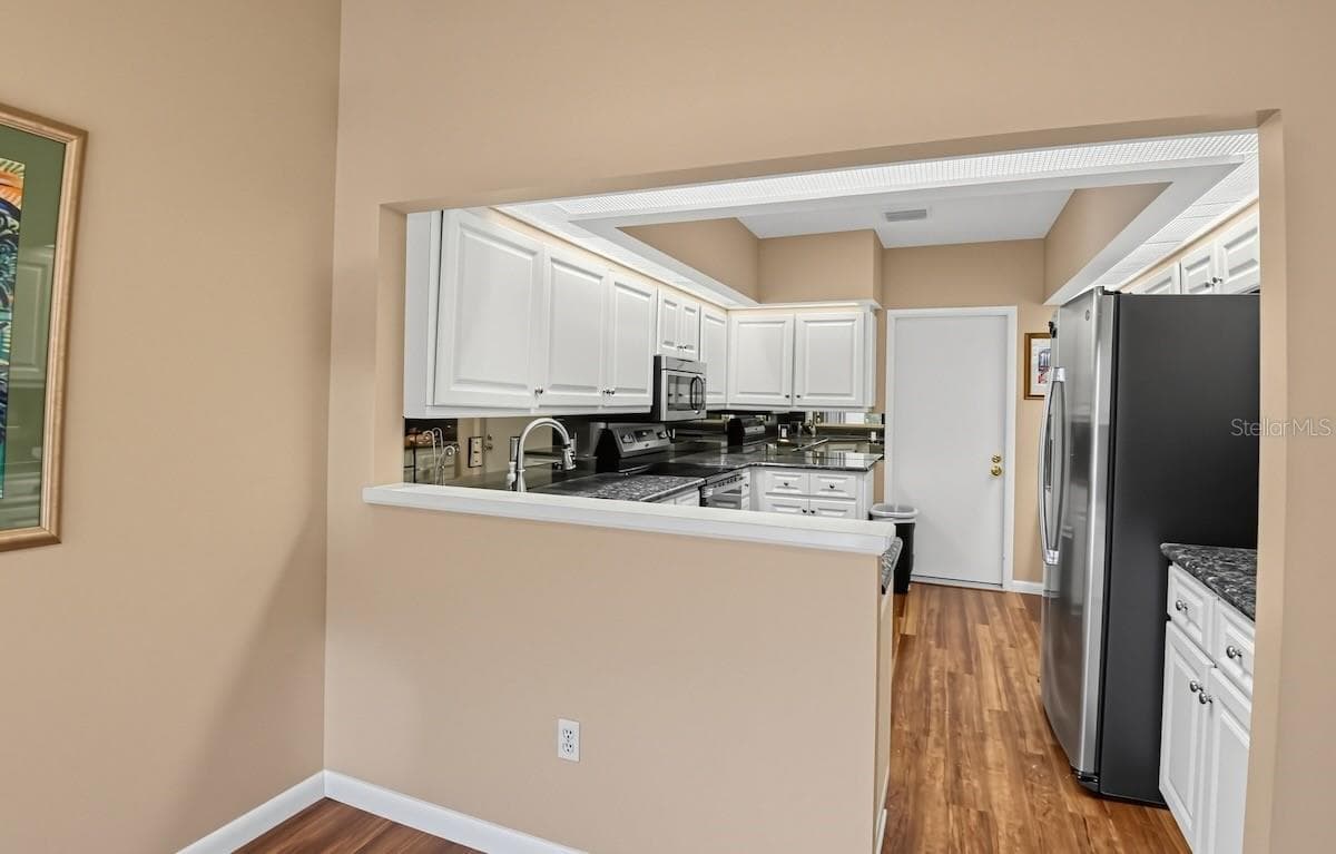 Condominium at 2006 TEAKWOOD LN, PORT ORANGE, photo 7 of 35