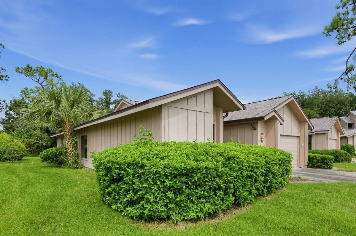 Condominium at 2006 TEAKWOOD LN, PORT ORANGE, photo 31 of 35