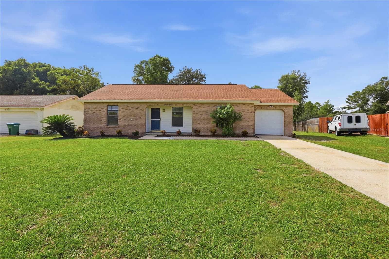 Single Family Residence at 943 MARQUETTE CT, DELTONA, photo 2 of 29