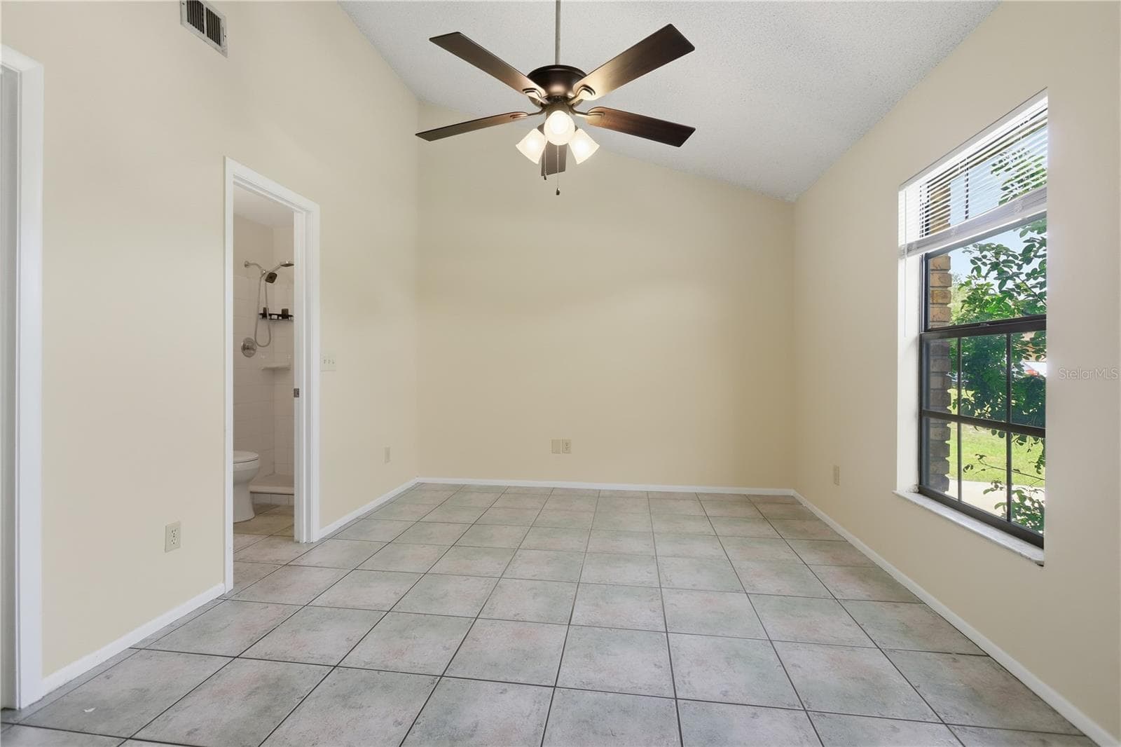 Single Family Residence at 943 MARQUETTE CT, DELTONA, photo 11 of 29