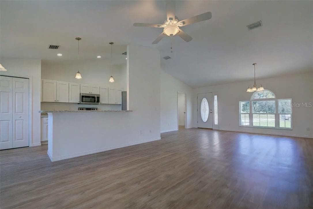 Single Family Residence at 146 N Crestwood AVE, INVERNESS FL 34453, Inverness, photo 9 of 24