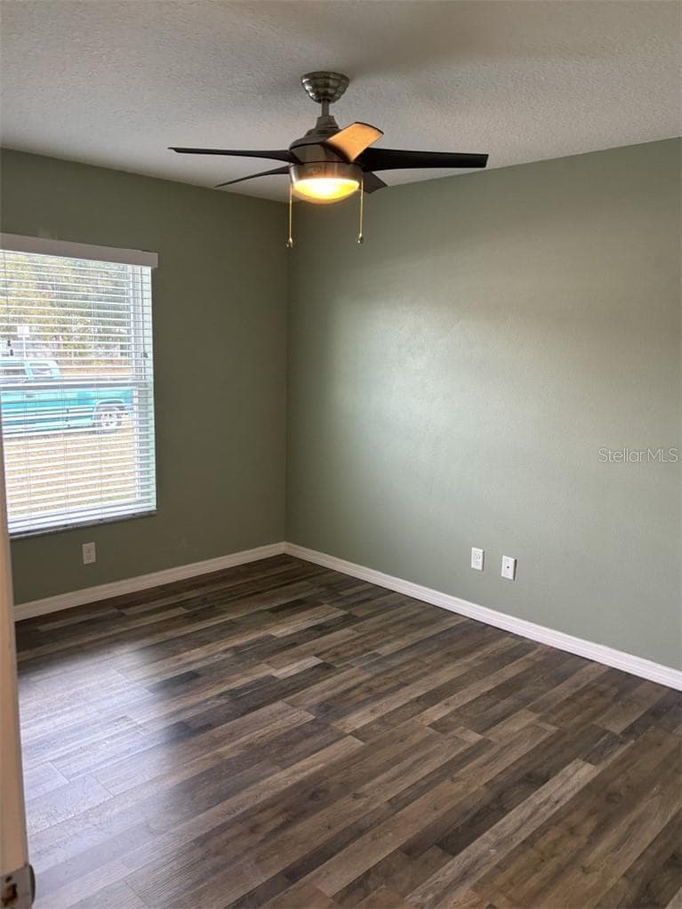 Single Family Residence at 146 N Crestwood AVE, INVERNESS FL 34453, Inverness, photo 13 of 24