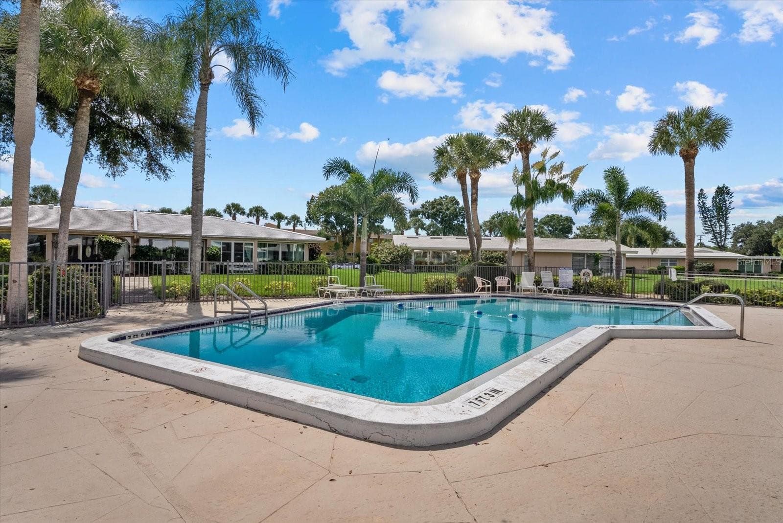 Condominium at 3289 FAIRHAVEN LN #112, SARASOTA, photo 36 of 44