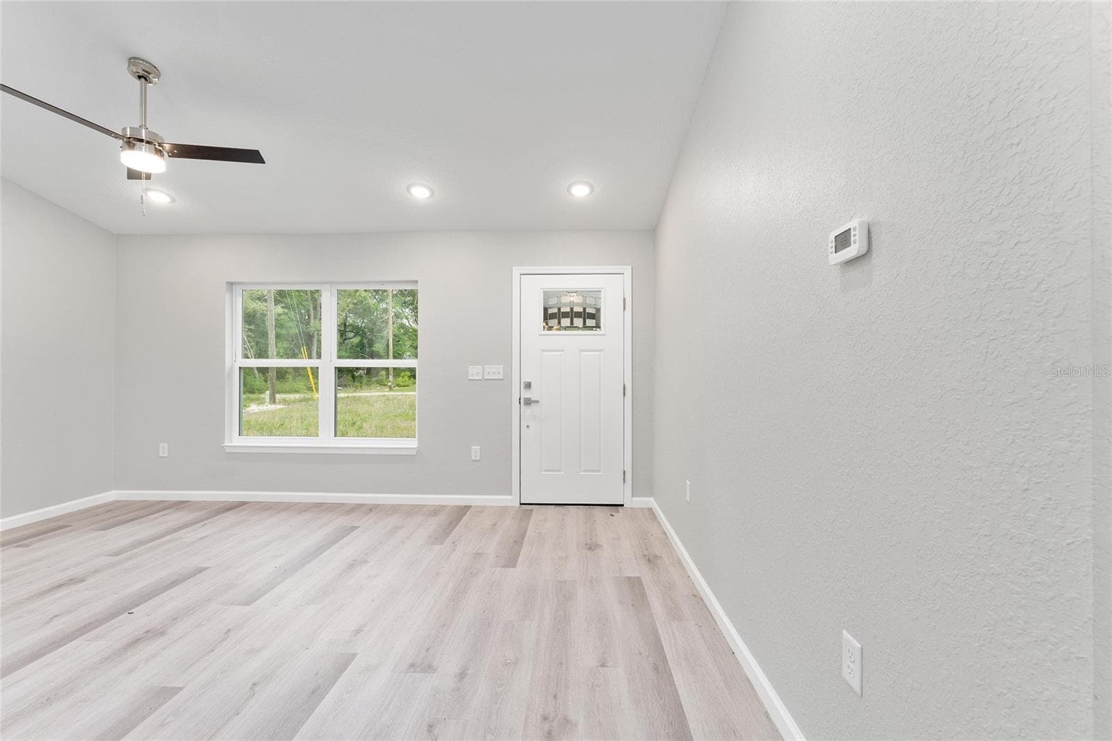 Single Family Residence at 10374 SE 126TH LN, BELLEVIEW, photo 8 of 34