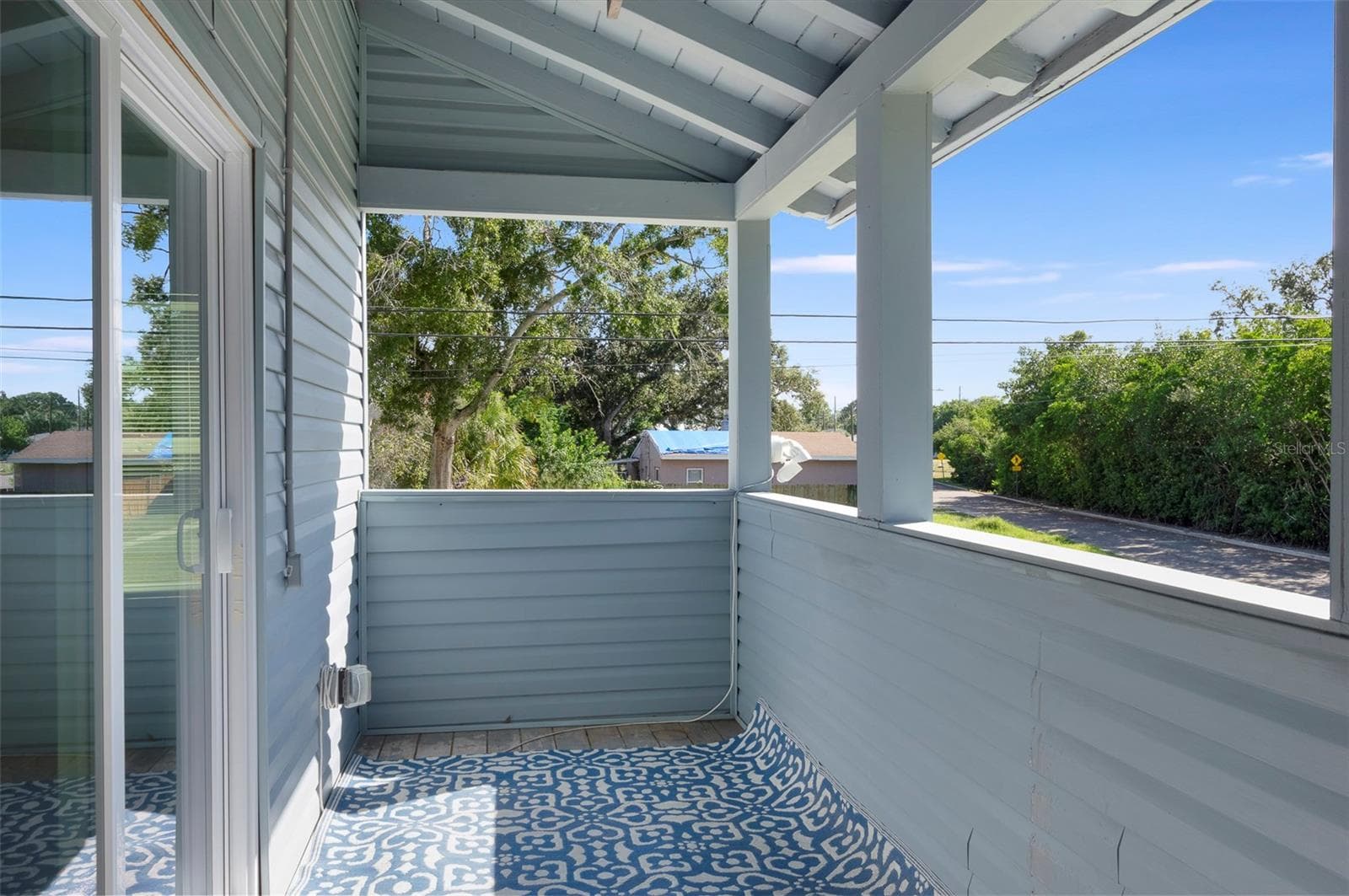 Single Family Residence at 2230 E HARBOR DR S, ST PETERSBURG, photo 12 of 31