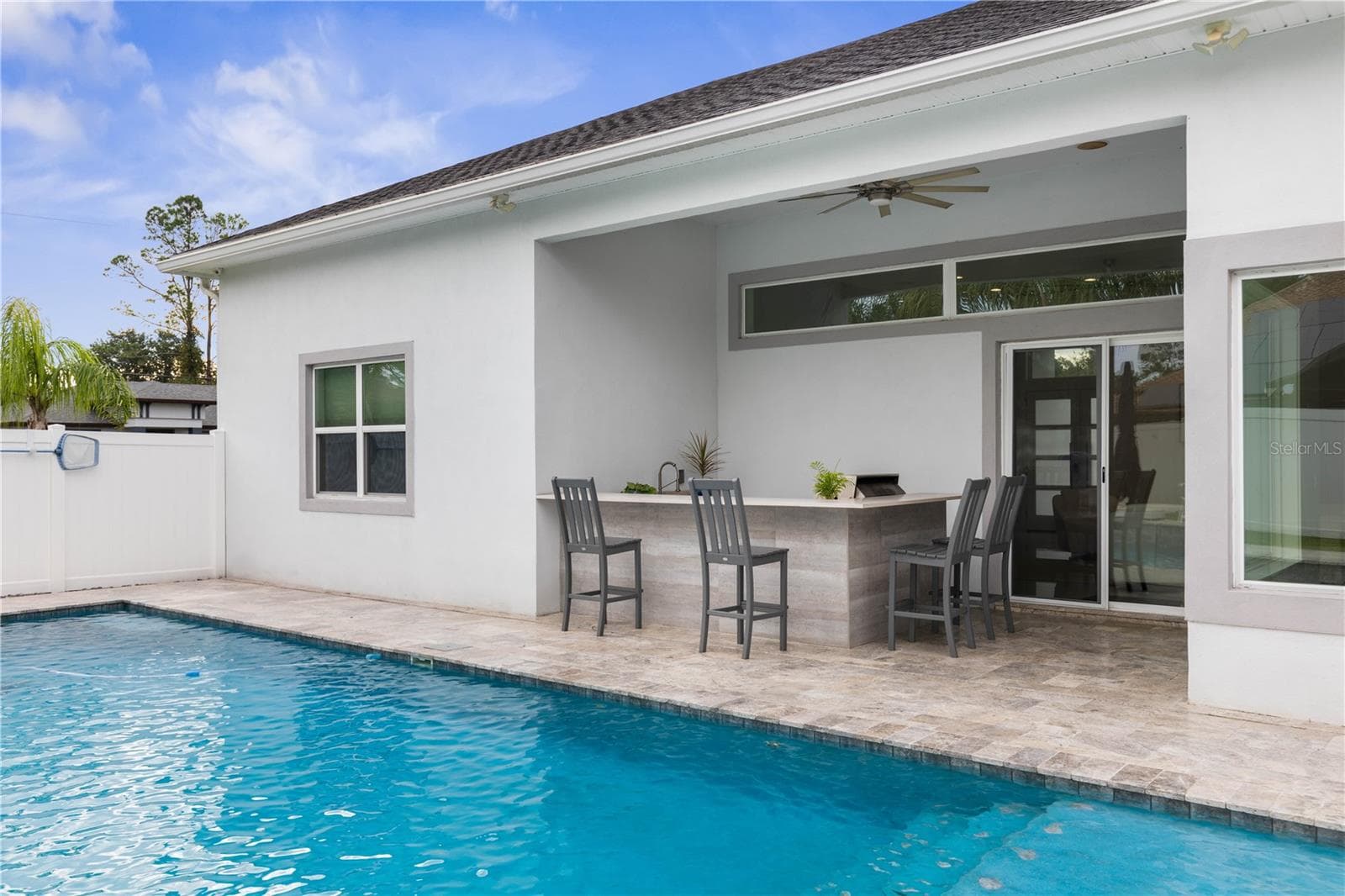 Full summer kitchen - 2 ROBIN PL, PALM COAST