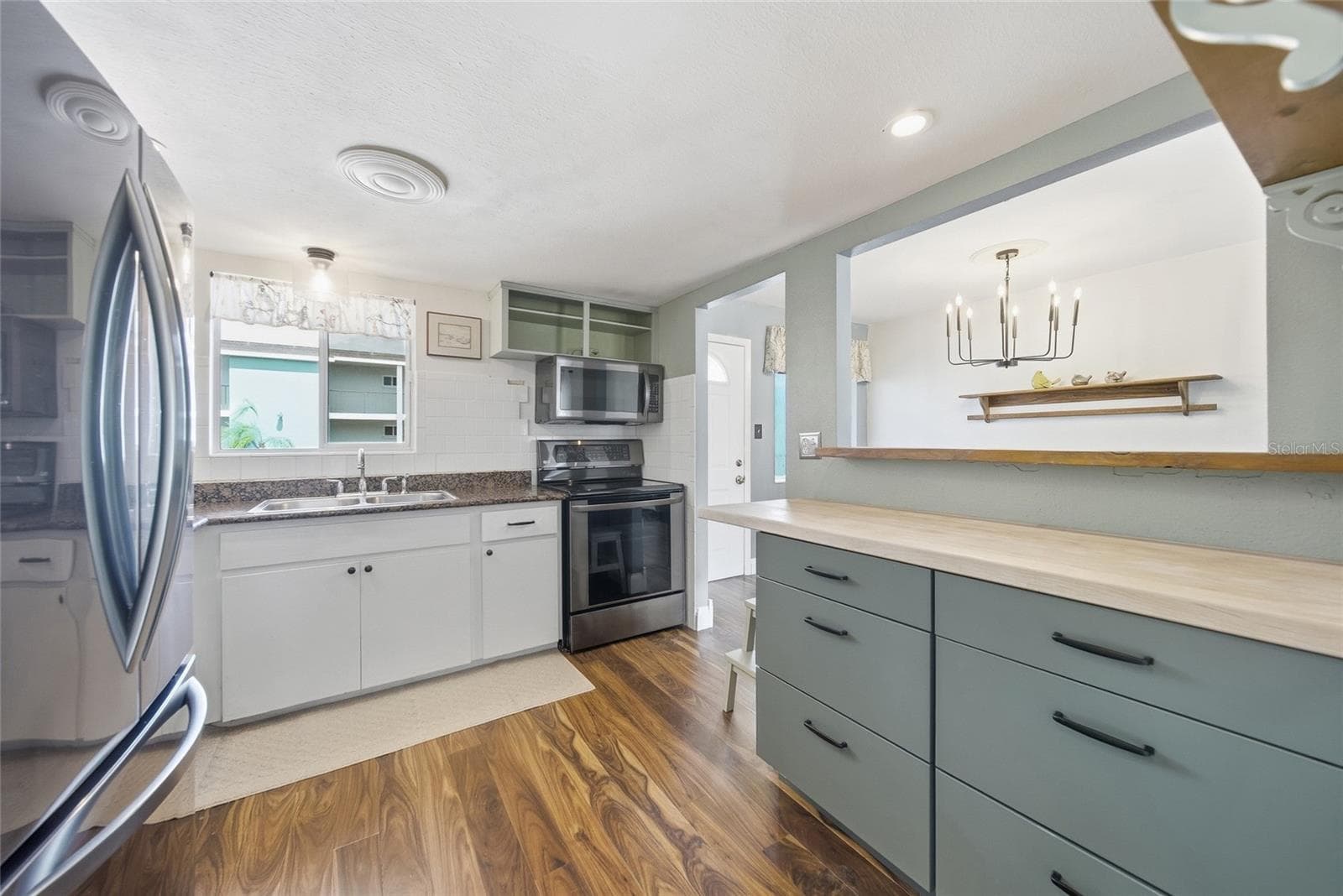 Condominium at 2330 CANAL DR #G27, BRADENTON, photo 3 of 32