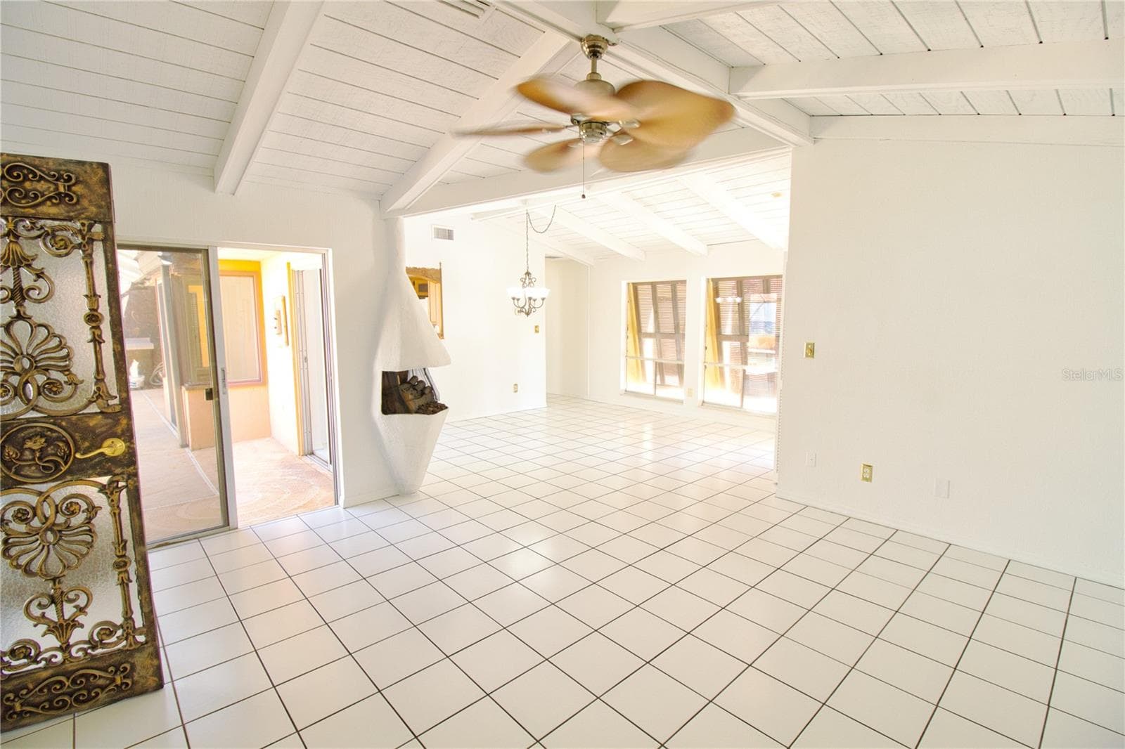Living Room - 5029 MAUI CIR, ORLANDO