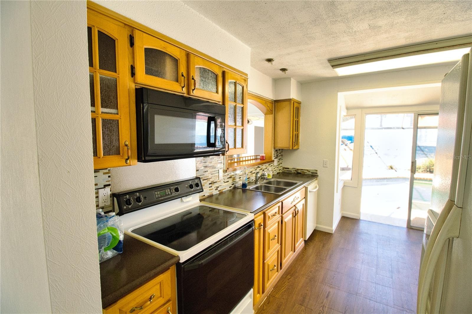 Kitchen - 5029 MAUI CIR, ORLANDO
