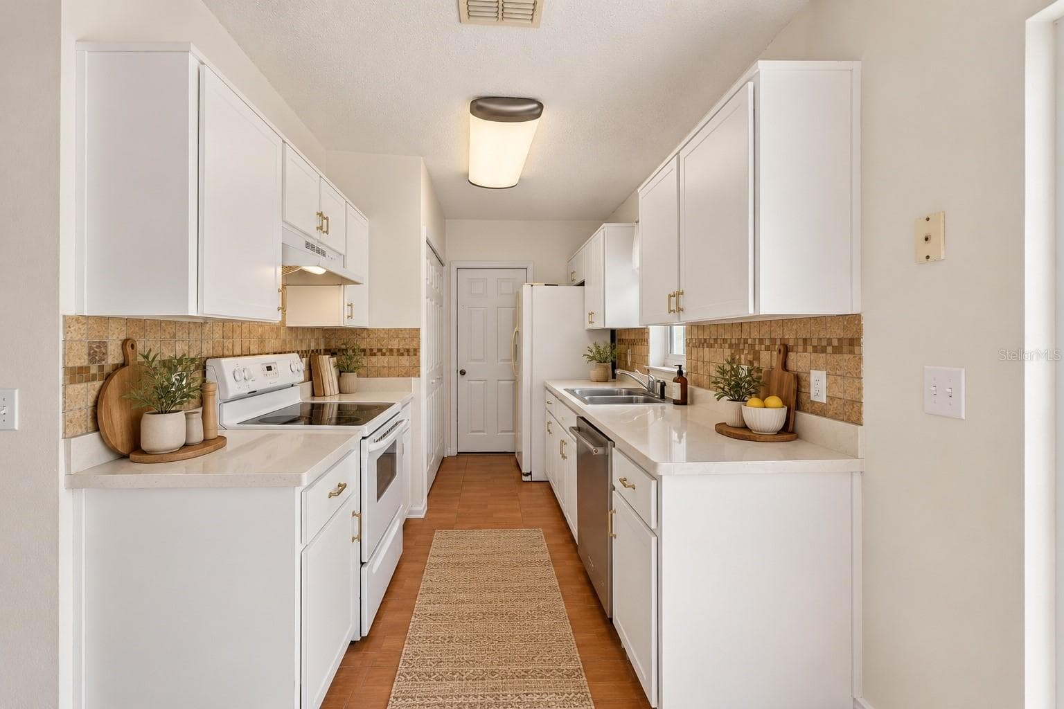 Kitchen - 13184 MONTEGO ST, SPRING HILL