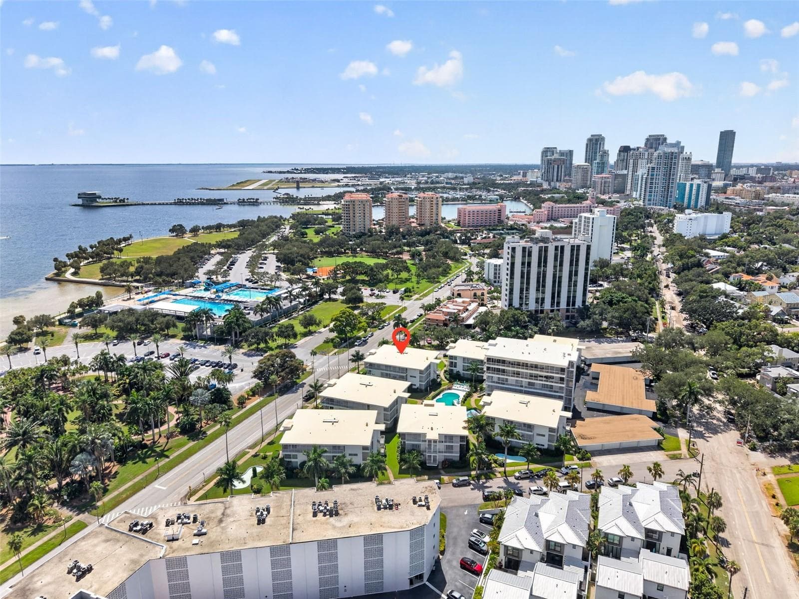 Condominium at 1000 N SHORE DR NE #2, ST PETERSBURG, photo 29 of 34