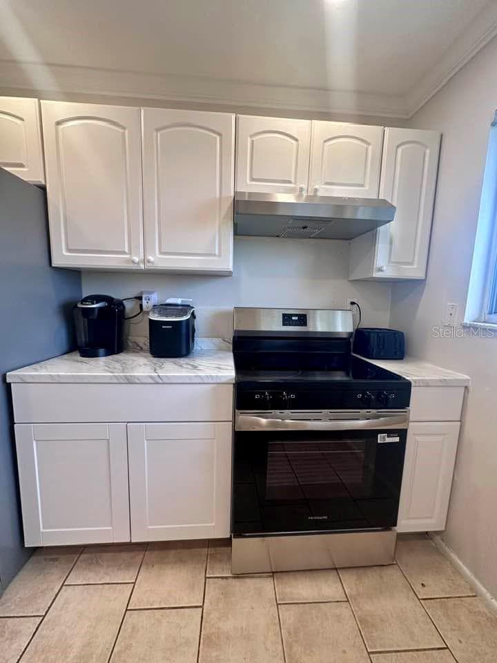 Condominium at 2948 CLARK RD #224, SARASOTA, photo 7 of 24