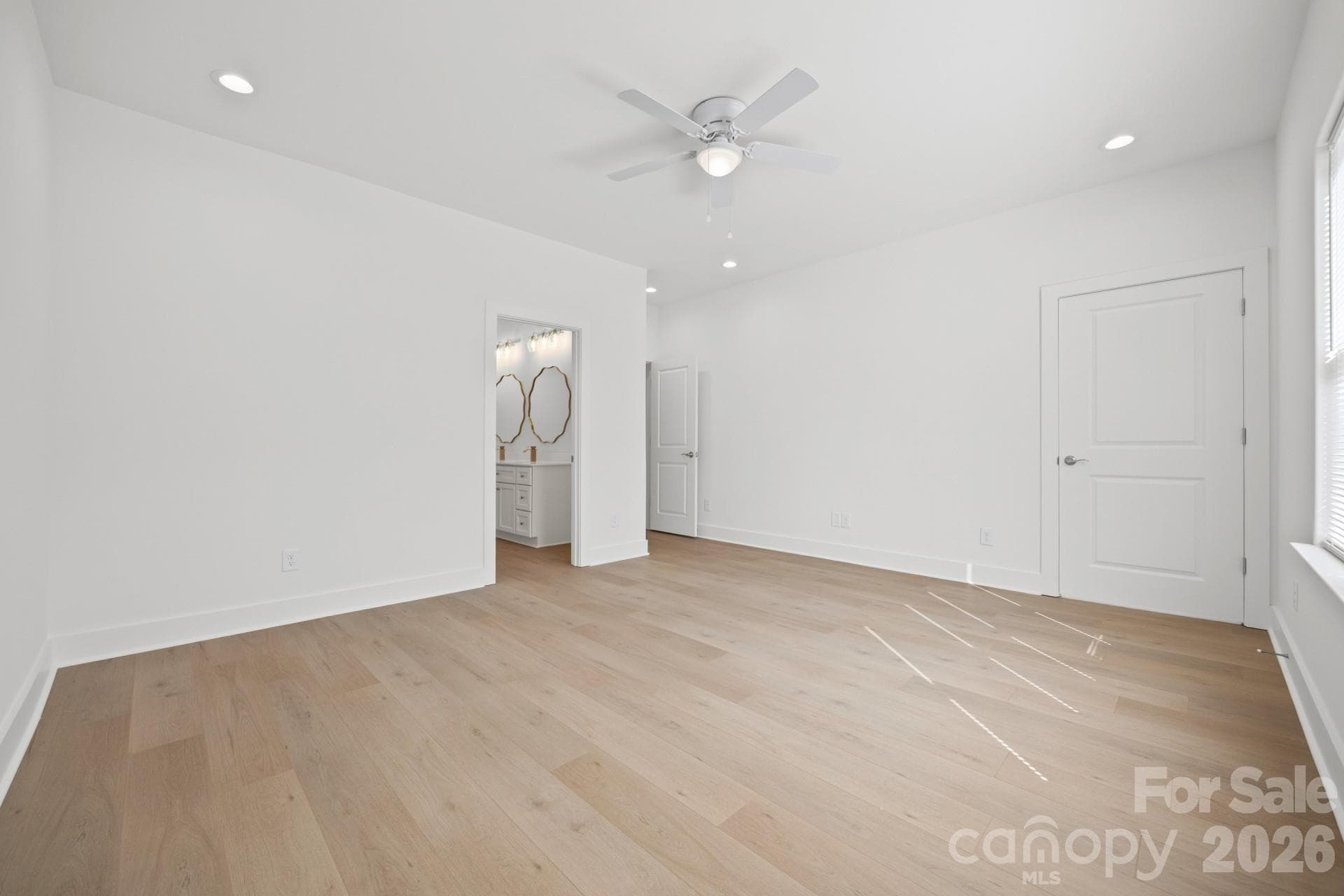 Townhouse at 634 N Modena Street, Gastonia, photo 27 of 30