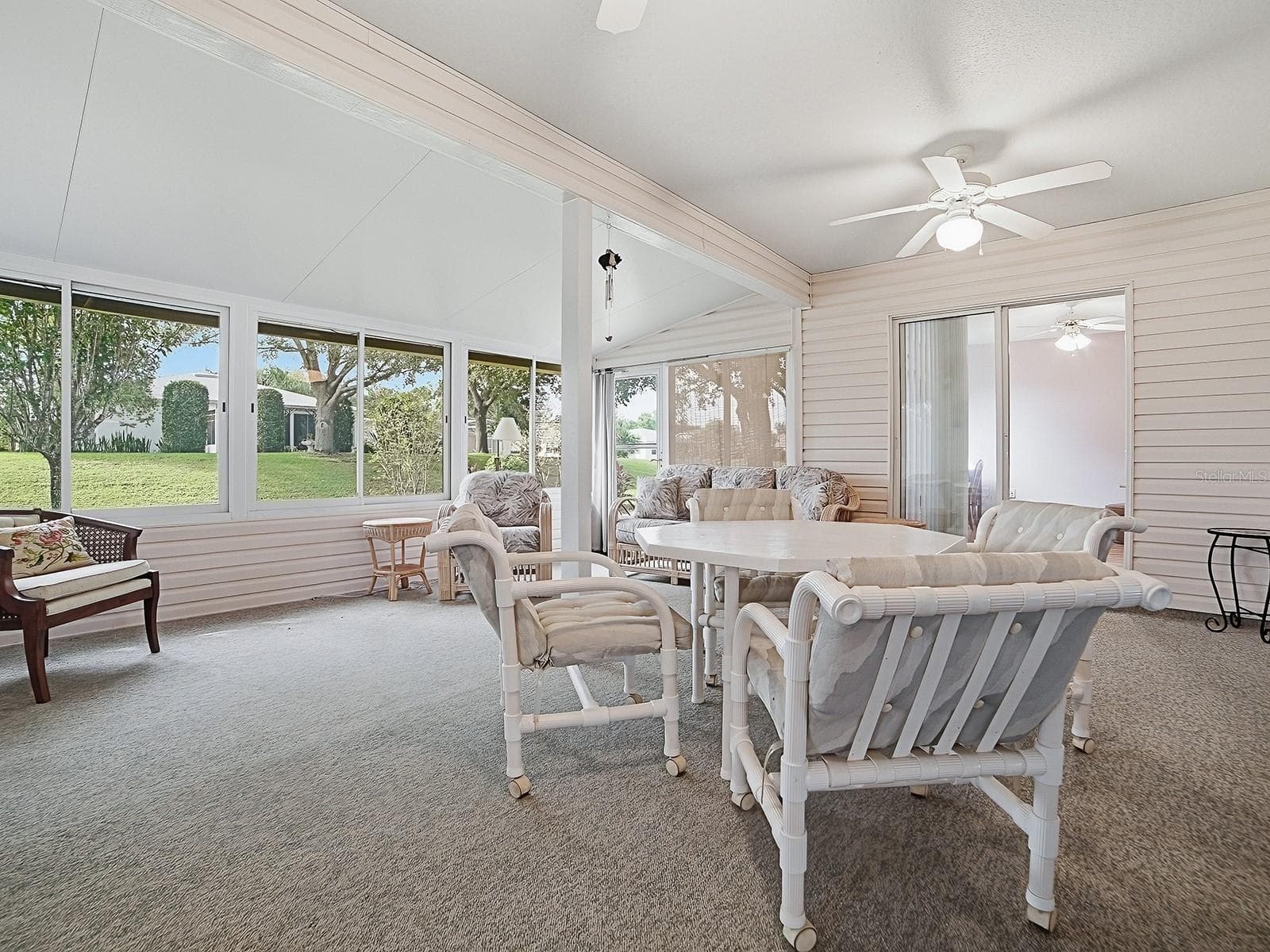 ACRYLIC ENCLOSED LANAI - 1040 EAGLES LNDG, LEESBURG
