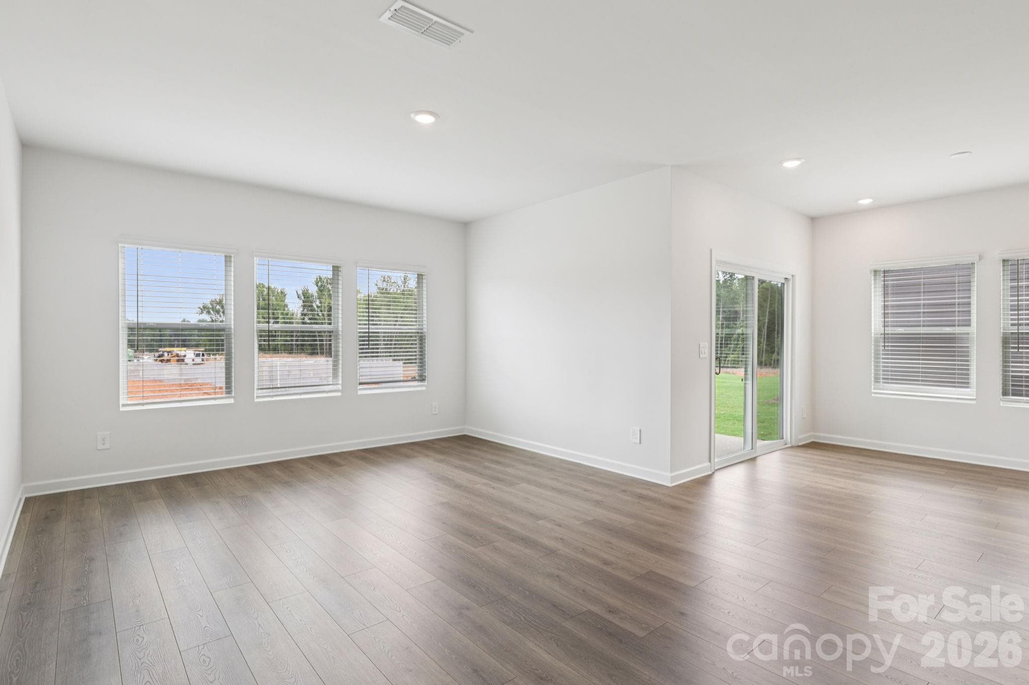 Photo is not of the actual home, but is an inspirational photo of builder’s model home and may depict options, furnishings, and/or decorator features that are not included - York