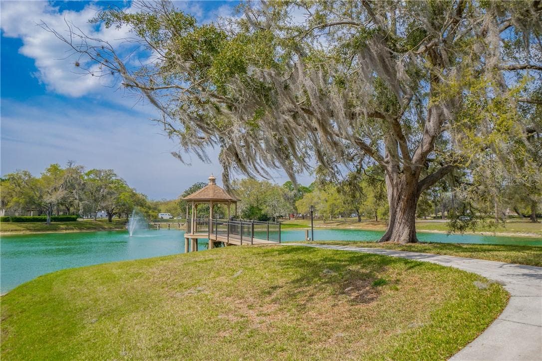 Hillcrest Village - 1635 N Marlborough LOOP, CRYSTALRIVER FL 34429, Crystal River