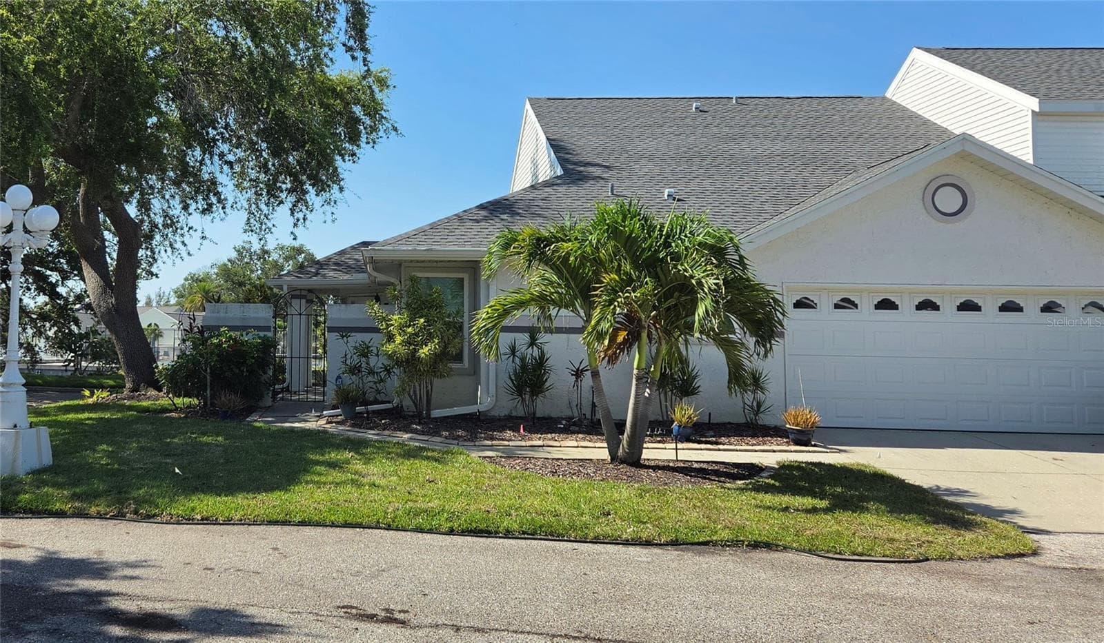 Villa at 11009 JASMINE CIR, BRADENTON, photo 2 of 39
