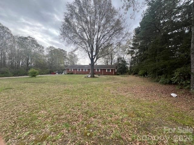 Single Family Residence at 7014 Marshville Boulevard, Marshville, photo 2 of 7