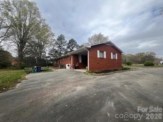 Single Family Residence at 7014 Marshville Boulevard, Marshville, photo 4 of 7