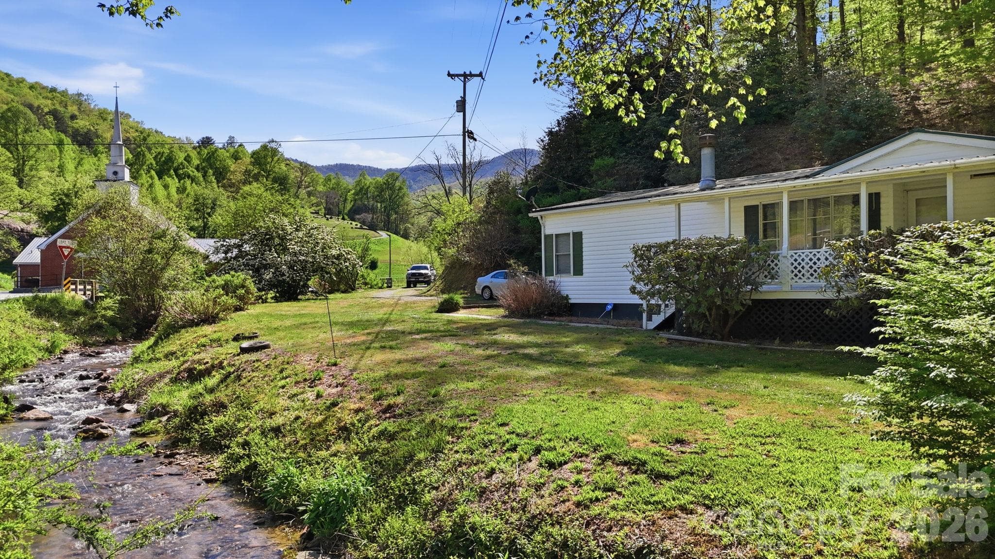 Single Family Residence at 1200 Barkers Creek Road, Whittier, photo 4 of 40
