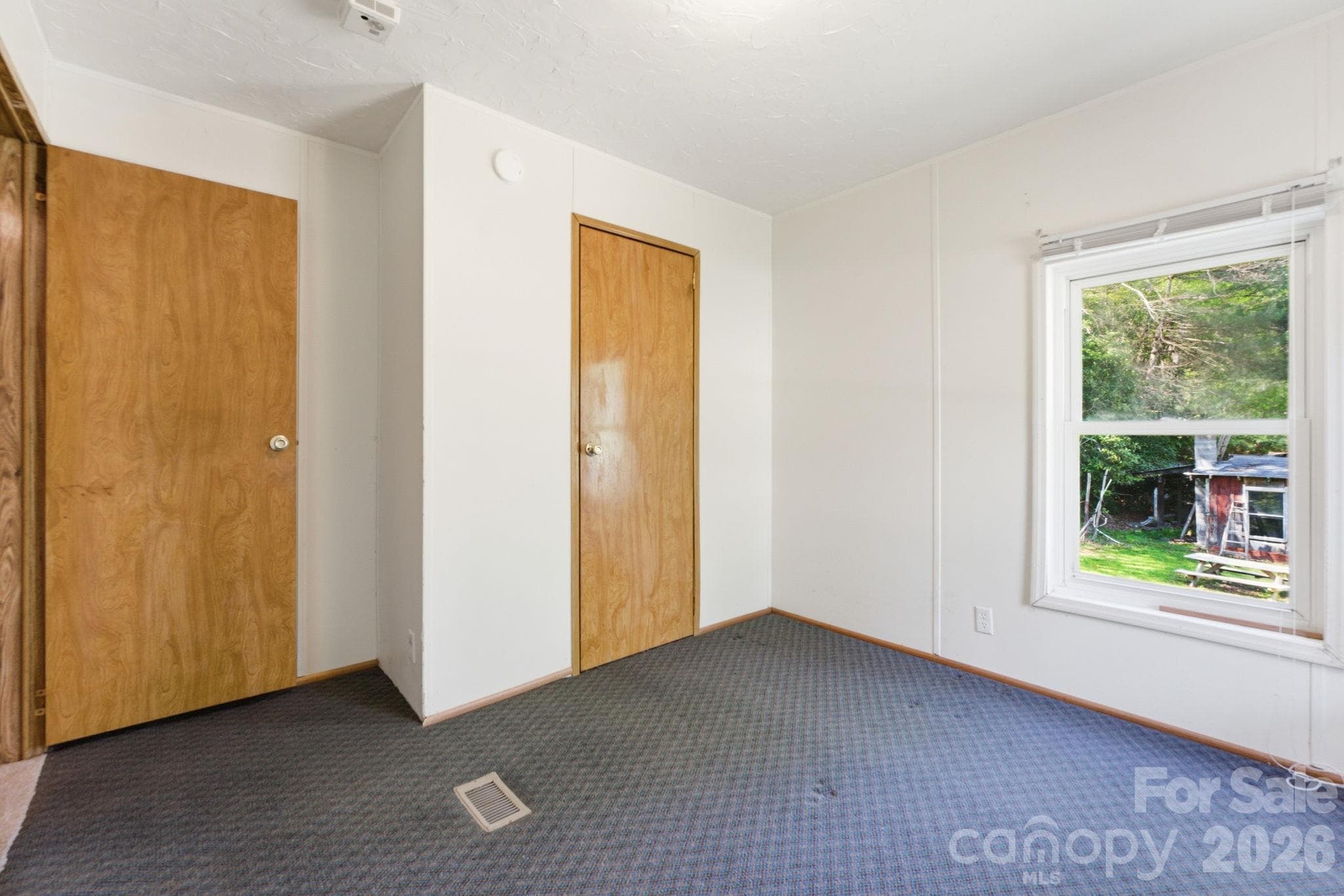 Single Family Residence at 1200 Barkers Creek Road, Whittier, photo 16 of 40