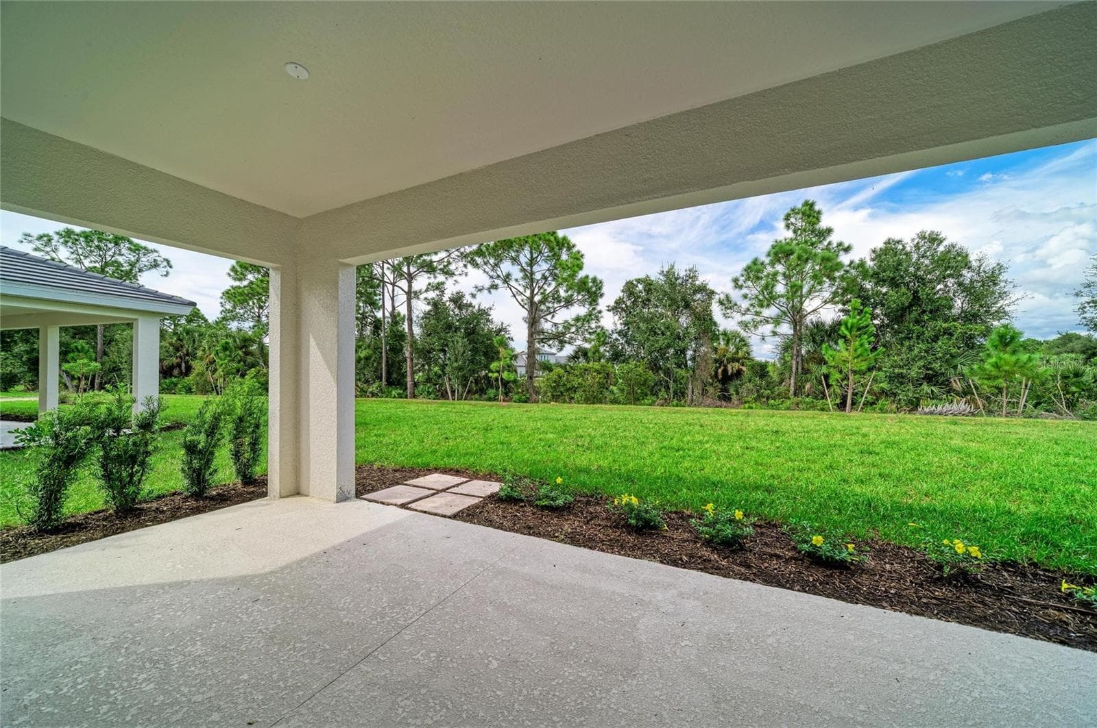 Single Family Residence at 11340 LONGLEAF PINES BLVD, SARASOTA, photo 37 of 38