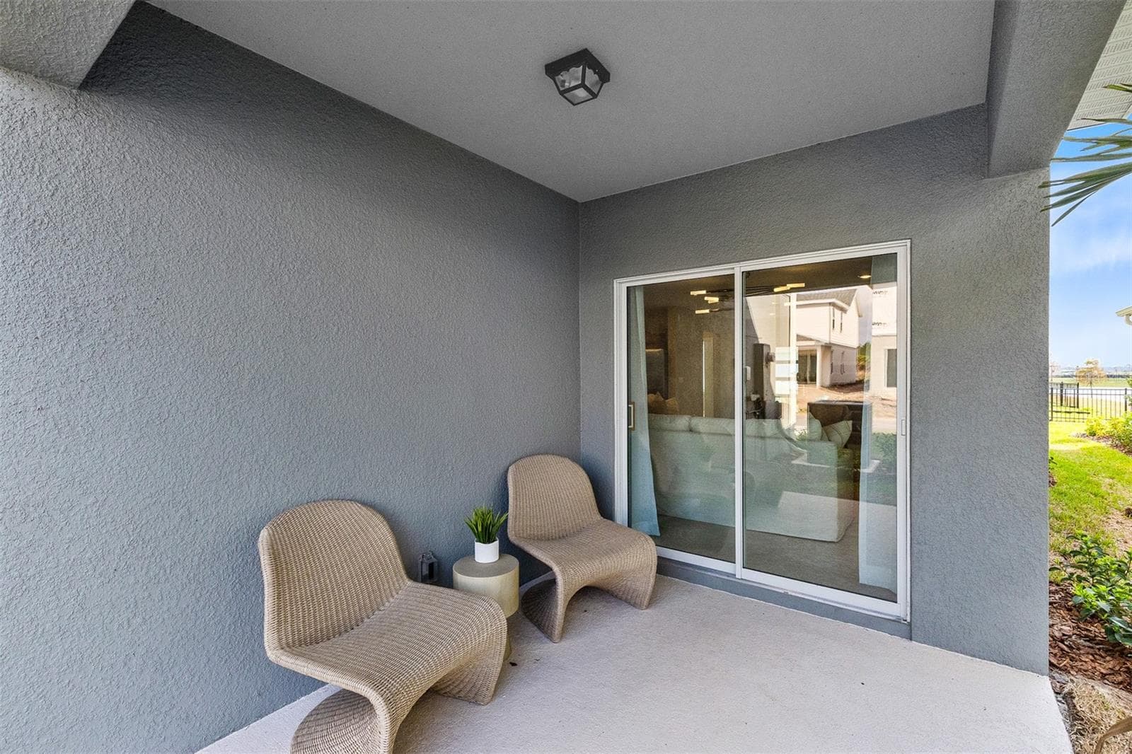 Model Home Design Only. Pictures and furnishings are for illustrative purposes only. Elevations, colors and options may vary. Furniture is for model home staging only. - 15559 PEACEFUL PINES ALLEY, CLERMONT