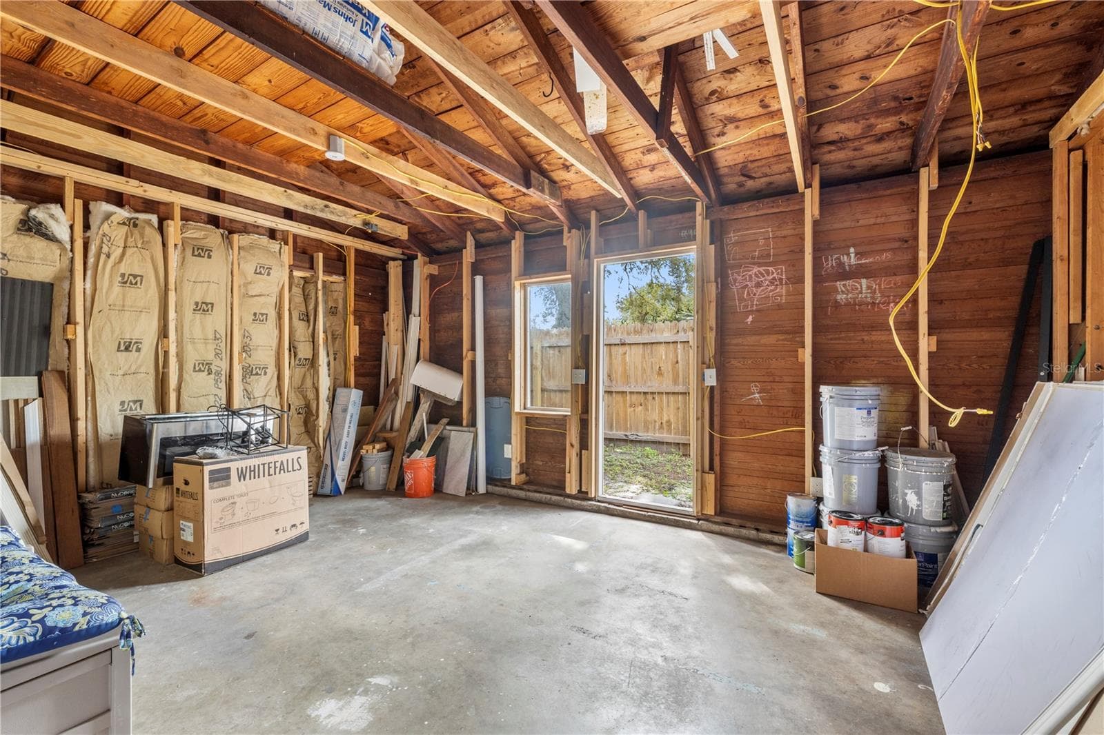 Garage Studio - 1468 DRUID RD E, CLEARWATER
