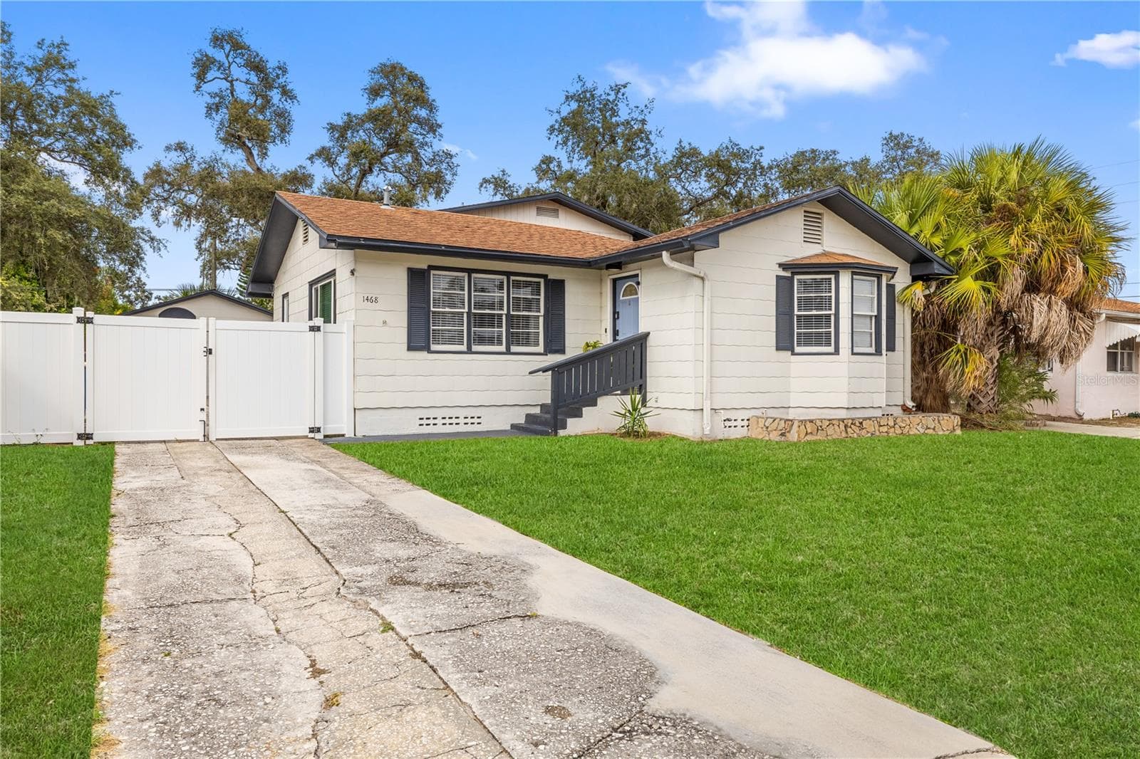Single Family Residence at 1468 DRUID RD E, CLEARWATER, photo 50 of 64