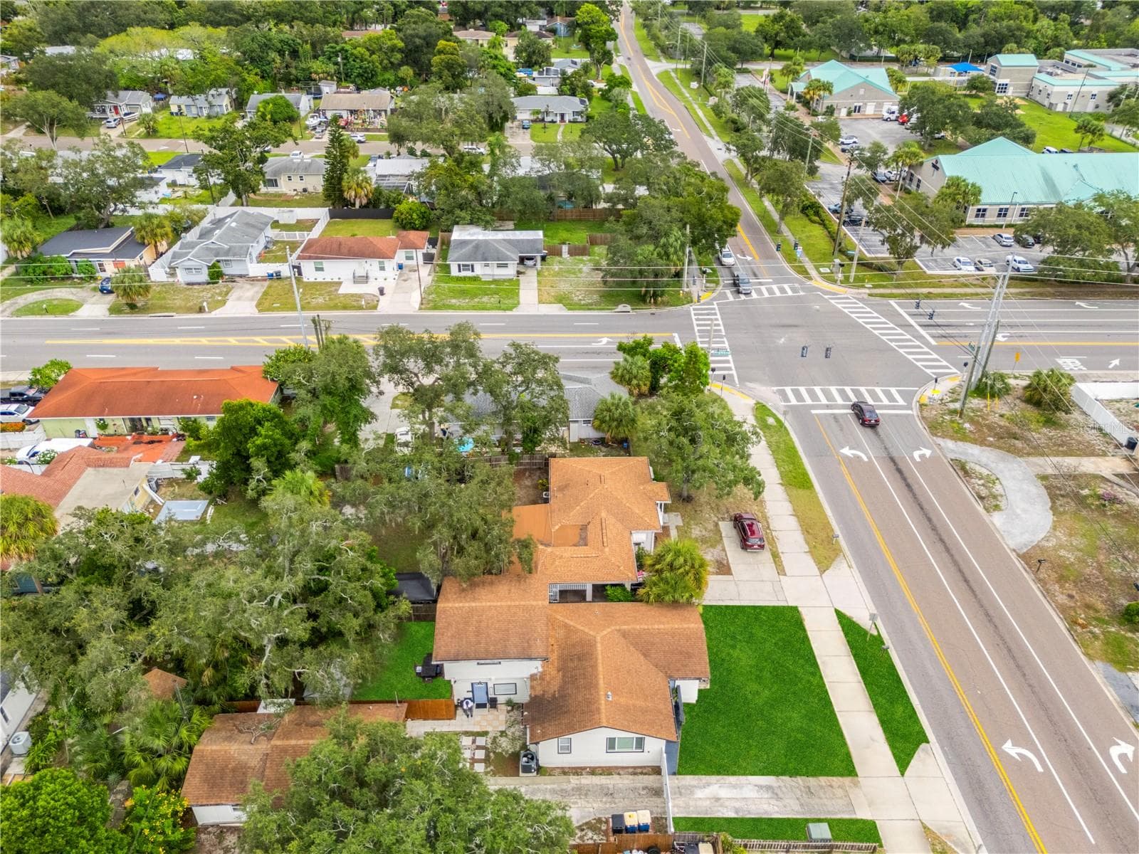 Single Family Residence at 1468 DRUID RD E, CLEARWATER, photo 58 of 64