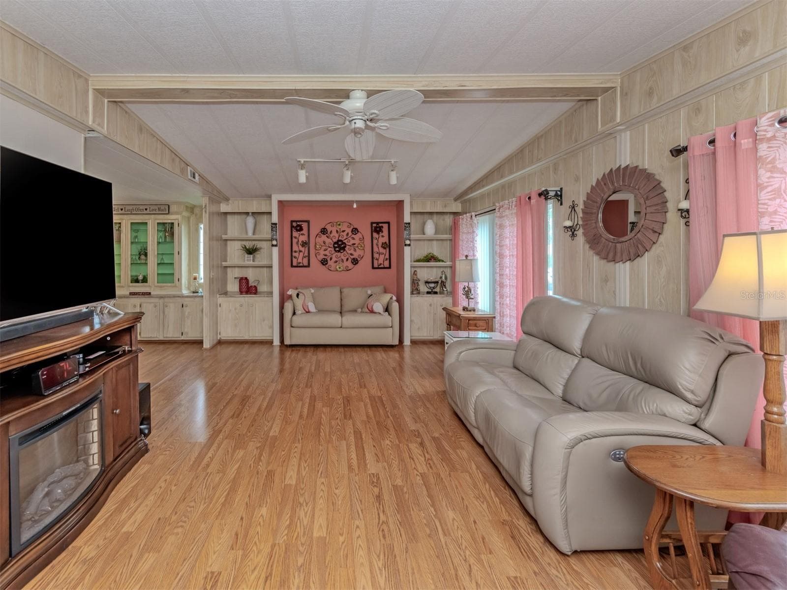Manufactured Home at 196 PALM HARBOR DR, NORTH PORT, photo 10 of 64