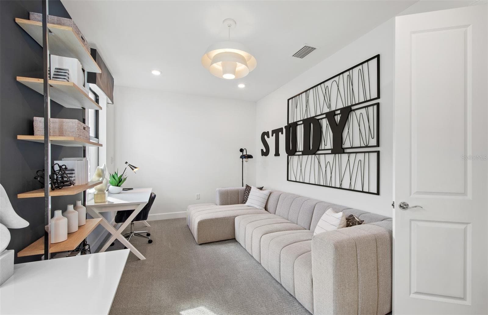 Yorkshire model representation. - 7413 SUMMER CT, SARASOTA