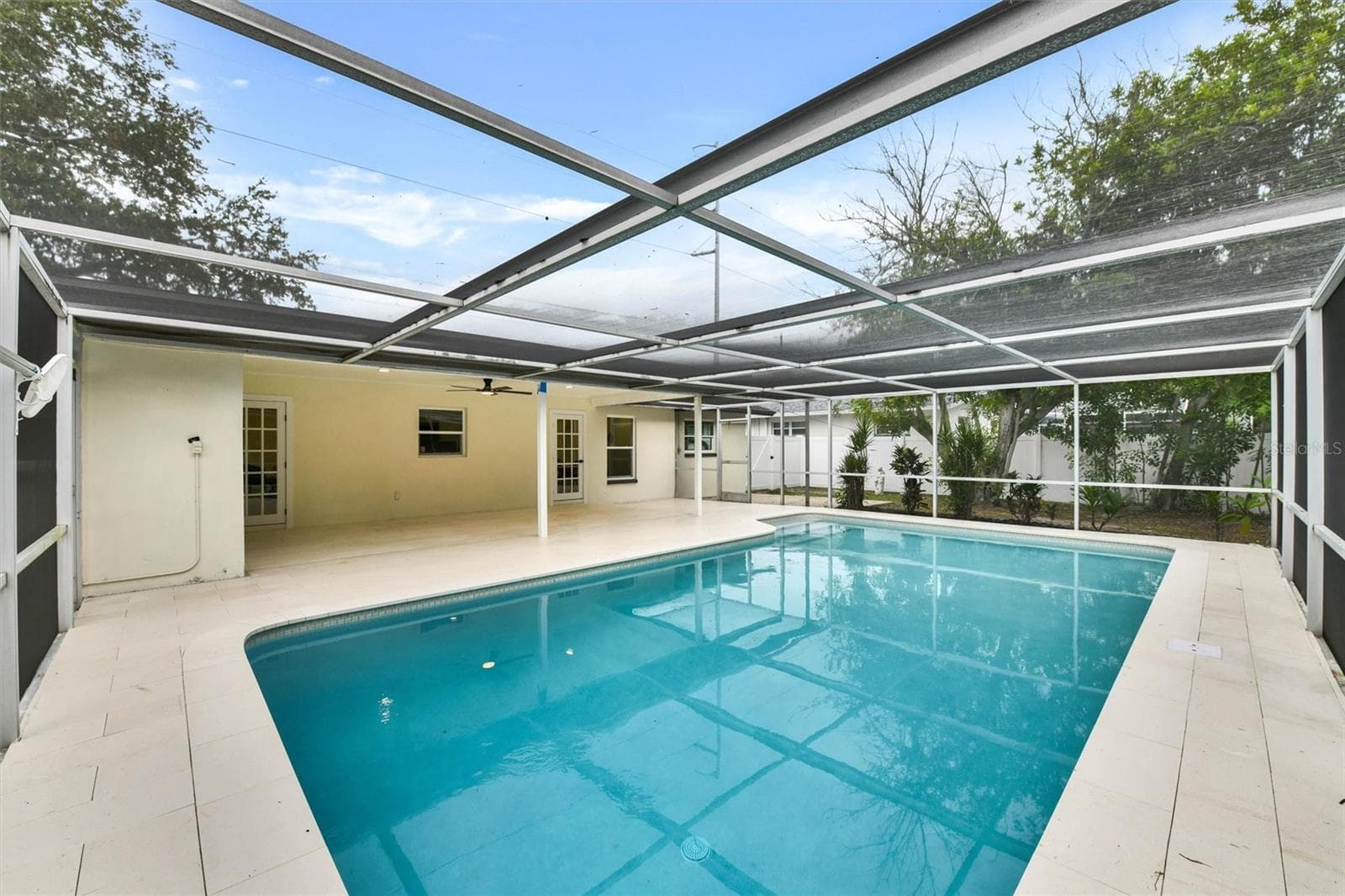 Single Family Residence at 1207 S BELCHER RD, CLEARWATER, photo 3 of 36