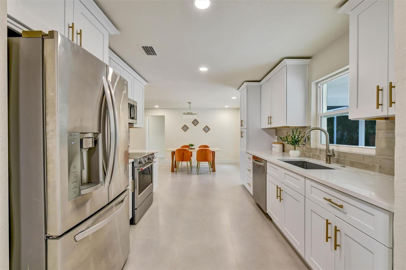 Single Family Residence at 1207 S BELCHER RD, CLEARWATER, photo 7 of 36