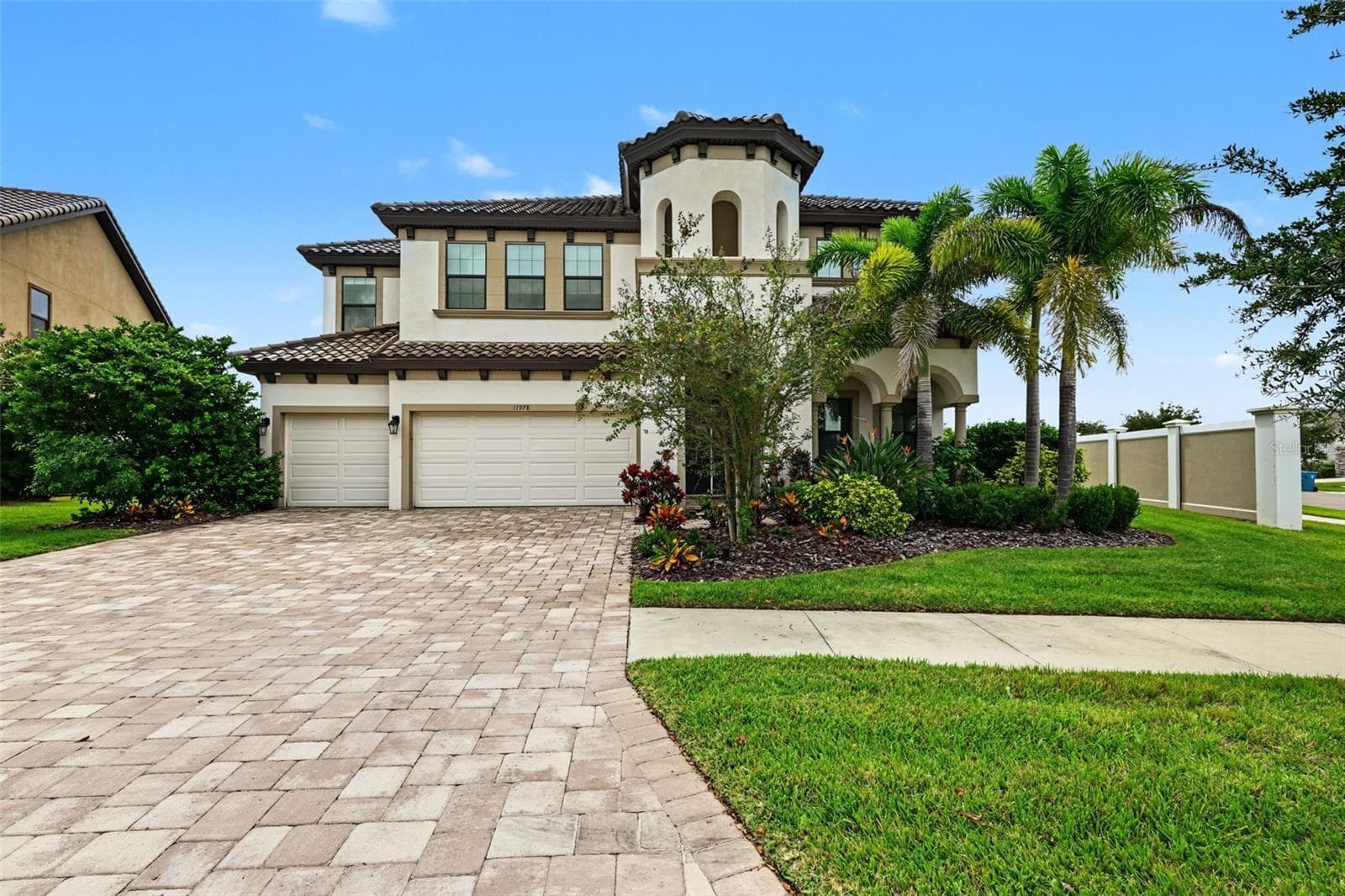 Single Family Residence at 11978 CLIMBING FERN AVE, RIVERVIEW, photo 5 of 100