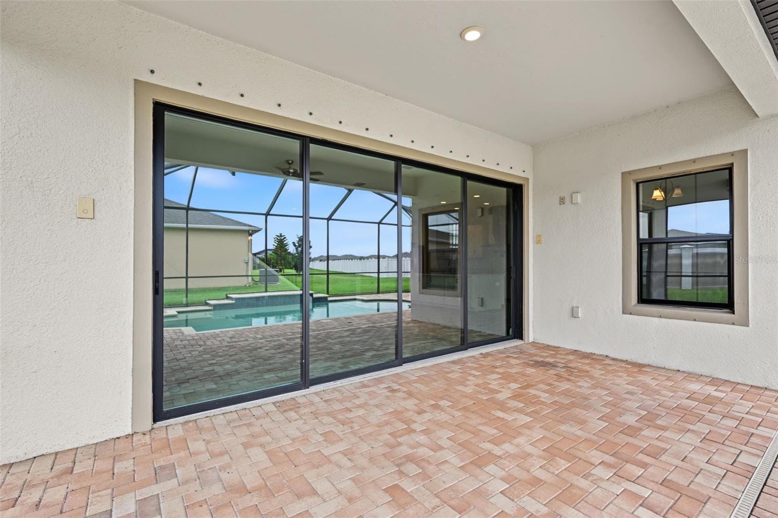 Single Family Residence at 11978 CLIMBING FERN AVE, RIVERVIEW, photo 70 of 100