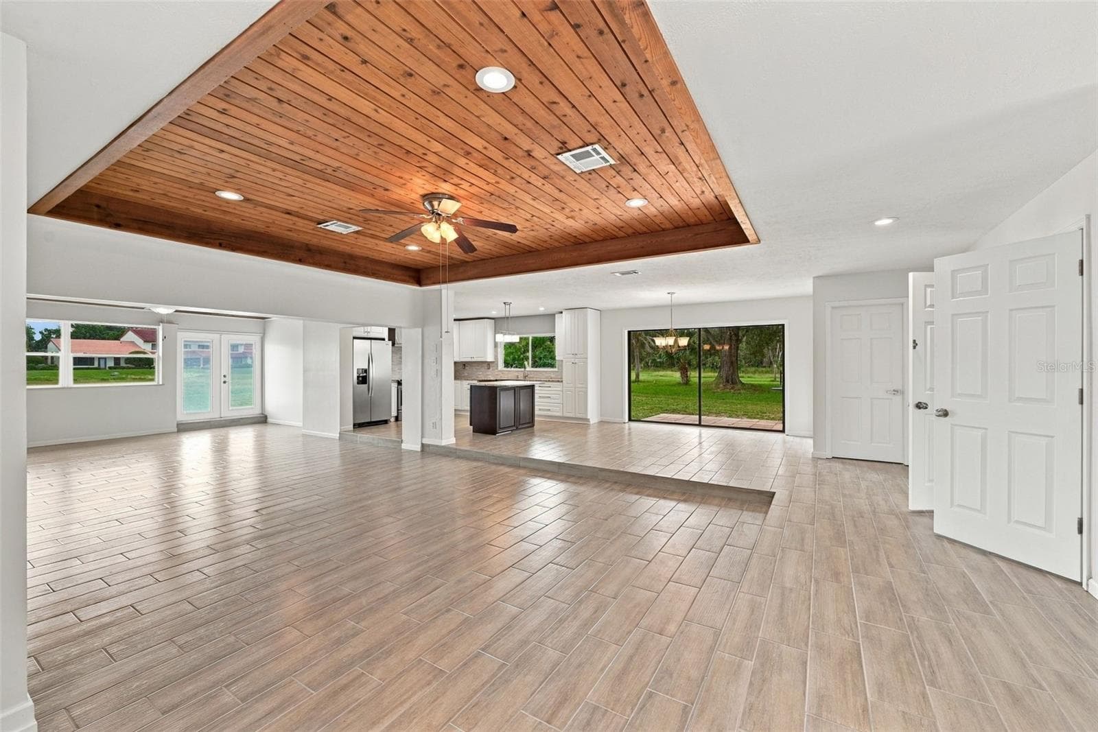 Single Family Residence at 15 ABBEY CT, HAINES CITY, photo 8 of 60