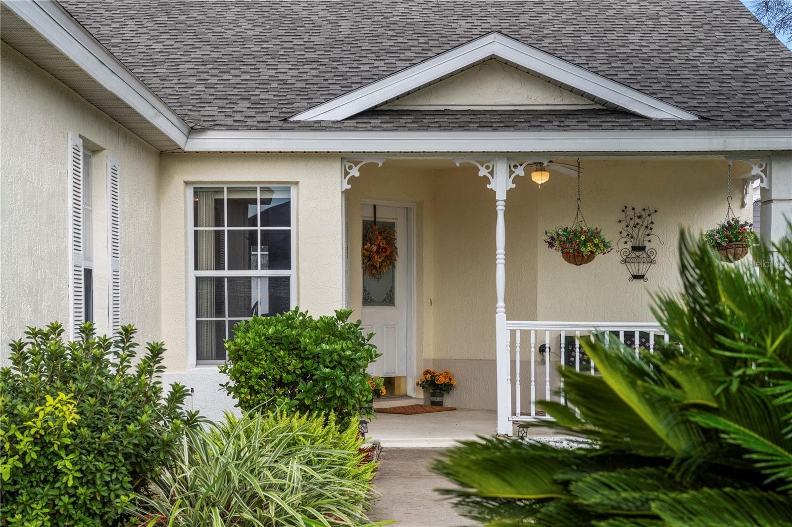 Front porch - 8007 ARROW CREEK RD, KISSIMMEE