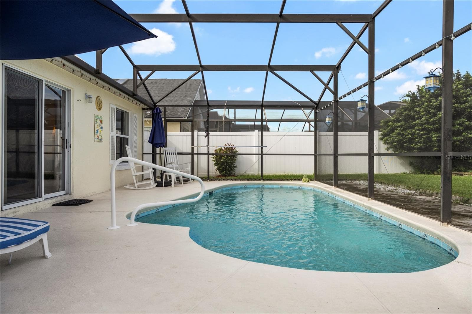 Pool and Patio - 8007 ARROW CREEK RD, KISSIMMEE