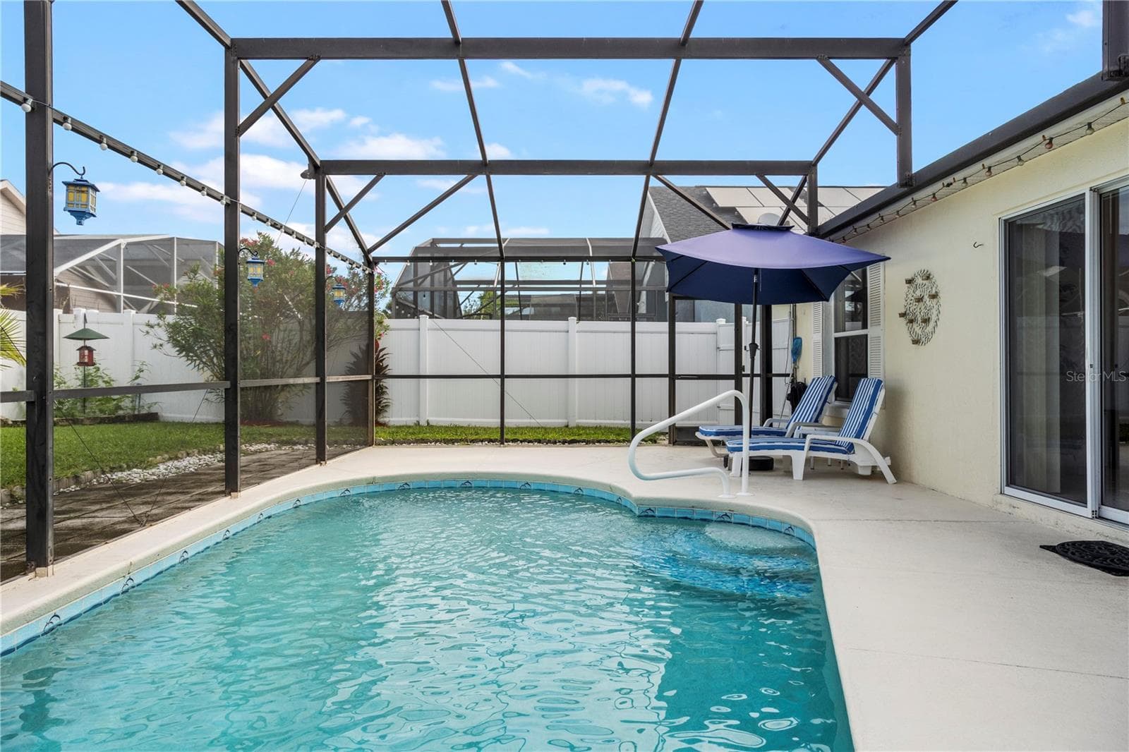 Pool and Patio - 8007 ARROW CREEK RD, KISSIMMEE