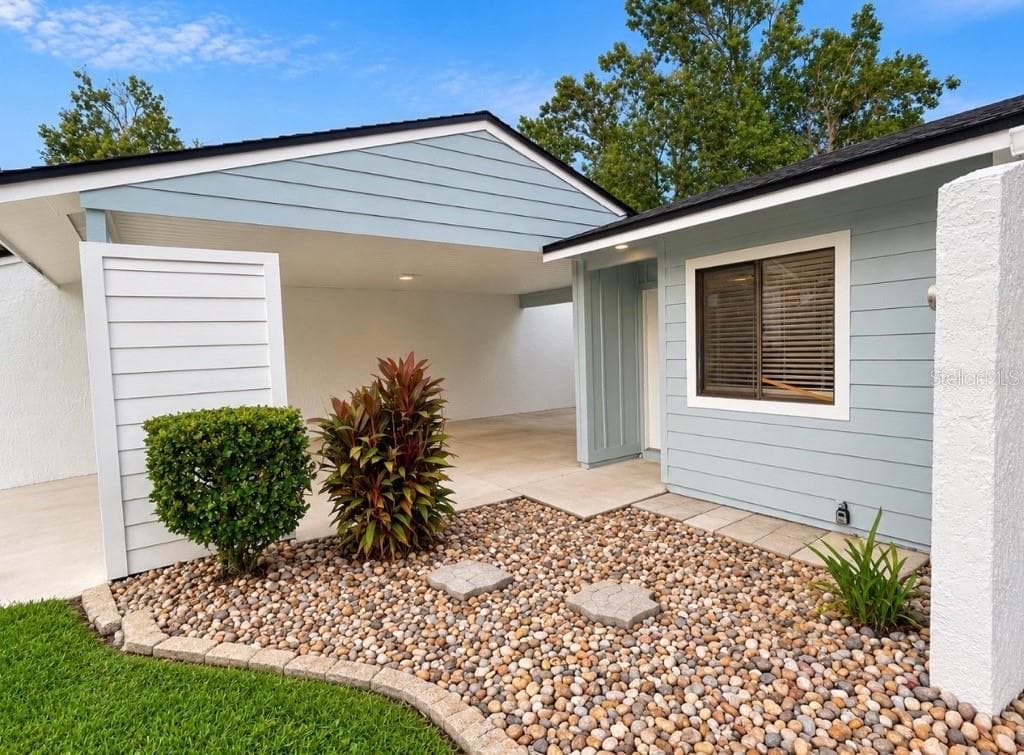 FRONT - 439 PRESTWICK PL, POINCIANA