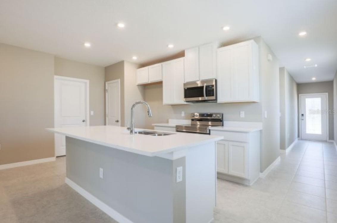 Model home - actual features may vary. - 13 LOCUST LOOP CRSE, OCALA