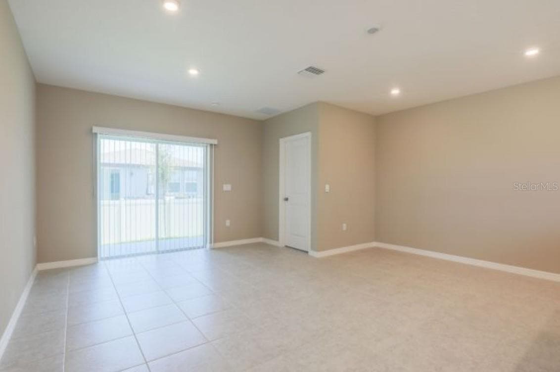 Model home - actual features may vary. - 13 LOCUST LOOP CRSE, OCALA