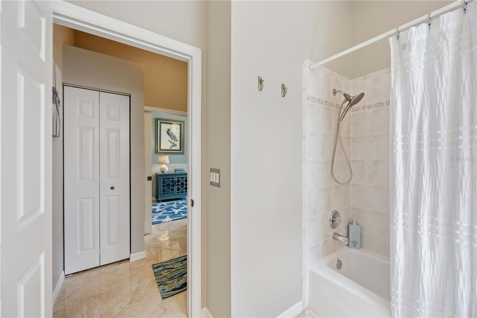 Guest Bath - 737 MISTY PINE DR, VENICE