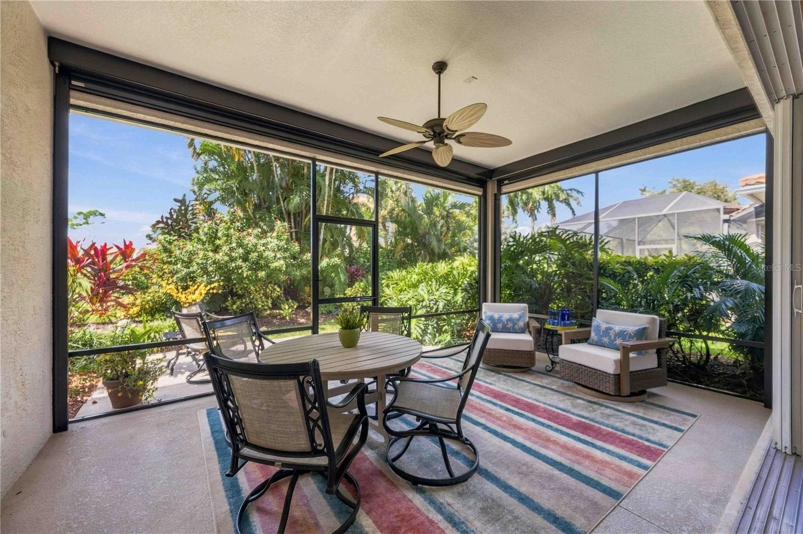 Screen Porch with Hurricane Impact Screens - 737 MISTY PINE DR, VENICE
