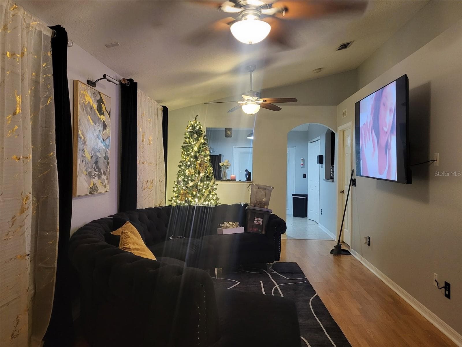 Single Family Residence at 7442 OXFORD GARDEN CIR, APOLLO BEACH, photo 8 of 13