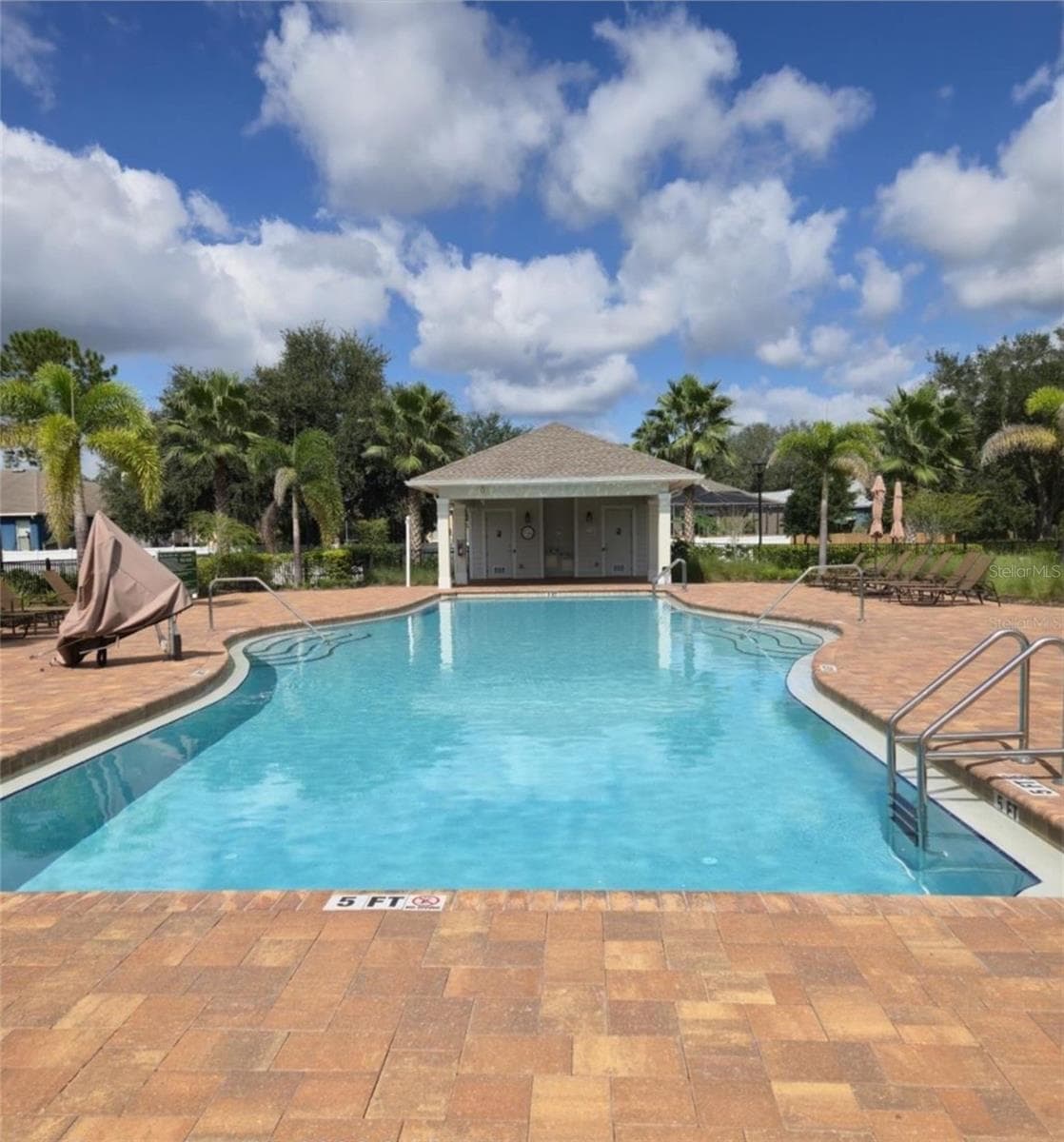 Single Family Residence at 7442 OXFORD GARDEN CIR, APOLLO BEACH, photo 10 of 13