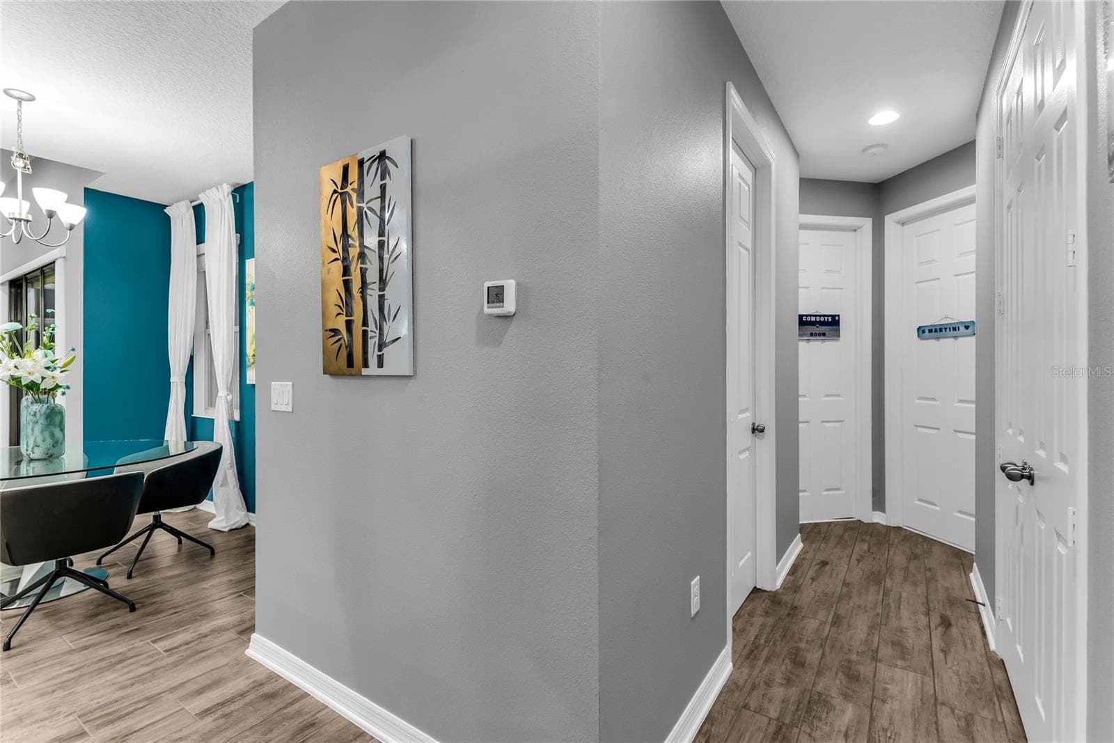Hallway - 2375 PANORAMIC CIR, APOPKA
